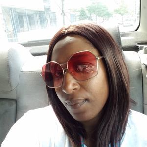 Meet your Posher, Yvette